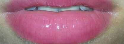 Объем с блеском для губ YSL Gloss Repulpant  Shiny  Lip Plumper №2