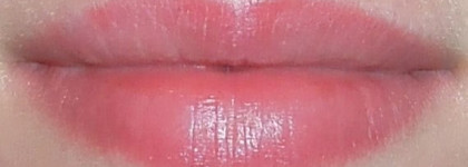 Хочу показать мой любимый дуэт помады и блеска Lancome:                                                                                           L’ Absolu Rouge №352  &  Juicy Tubes №98