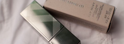 Мои косметические покупки - тушь Estee Lauder, помада Burberry и помада-блеск YSL