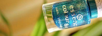 Дуэт Essence Colour & Go  №38  choose me и Sally Hansen Salon manicure №670  Midnight in NY