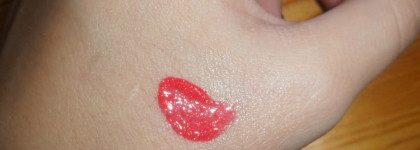 Dior addict ultra gloss 856 Little Red Dress или почему не стоит брать красный блеск