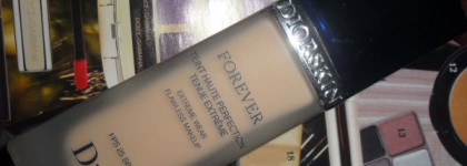 Dior Diorskin Forever SPF 25 Extreme Wear Flawless Makeup – Жидкий тональный крем vs YSL Teint Resist Long Wear Transfer Resistant Foundation – Стойкая тональная основа SPF 10