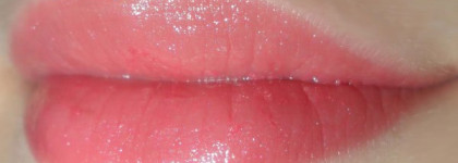 Сочные губки с Dior Dior Addict High Shine Lipstick Raspberry Rush 774 и 680 Catwalk Mauve