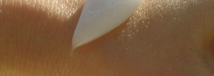 Предлагаю расслабиться с Lavender massage gel (Гель для массажа Лаванда) от L'Occitane