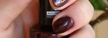 Мой баклажанчик Rimmel Lycra PRO #393