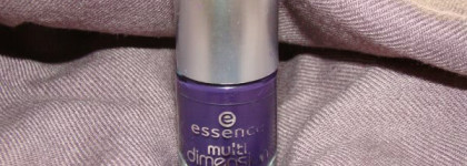 Осень в фиолетовых тонах или моя лаковая новинка Essence milti dimension 63 Purple Cherry