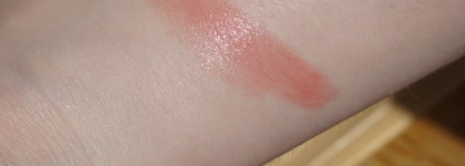 Moisturizing lip balm & Ultra Hydrating lip balm от Carmex