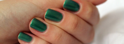 Зеленый Sally Hansen Hi-Definition Nail Color Vernis a ongles #13 Resolutions