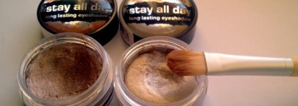Два брата-акробата - Essence Stay All Day eyeshadow