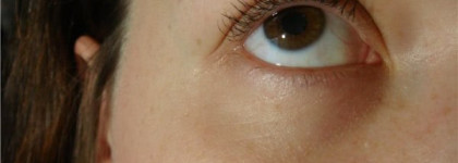 Симпатичная англичанка Rimmel  sexy curves full figure