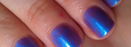 Такой разный и многогранный лак Sally Hansen #400 Virtual Violet