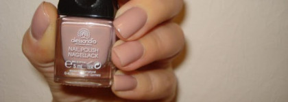 Еще один мой лак "nude"