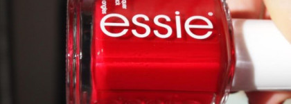 Осенний красный Essie Head Mistress