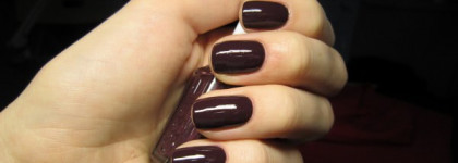 Essie Carry on. Поздние осенние сумерки