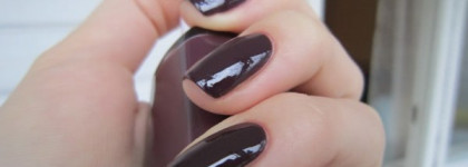 Essie Carry on. Поздние осенние сумерки