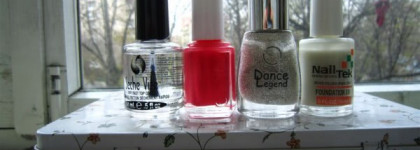 Иней на кораллах. Когда хочется яркости - Essie California Coral + Dance legend 900 серебро