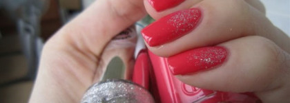 Иней на кораллах. Когда хочется яркости - Essie California Coral + Dance legend 900 серебро