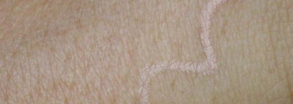 Нюдовый карандаш для глаз Max factor kohl pencil # 090 natural glaze