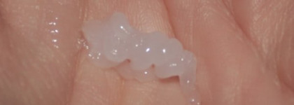 Neutrogenia - hand cream and lip balm