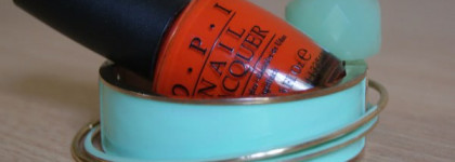 Лак для ногтей O.p.i.  A roll in the hague