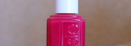Essie №27 Watermelon -  арбуз на снегу