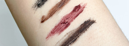 Тушь для ресниц RAD all that juice в том самом оттенке «01 oxblood»