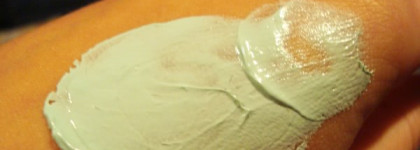 Очищение и увлажнение от Oriflame: Swedish Spa Purifying Face Mask и Aqua-Rhythm Intense Hydration Youth Preserve Gel Mask