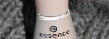 Essence nude glam nail polish "01 hazelnut сream pie"