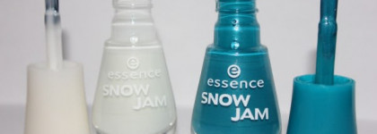Essence Snow Jam Nail Polish "04 Top of the ice- stream" & Essence Snow Jam Nail Polish "03 life is a freeride"
