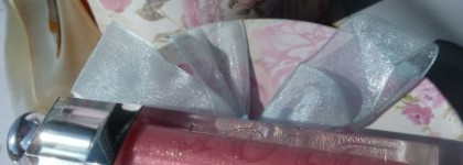 Нежный розовый Dior Addict Gloss 553  Princess