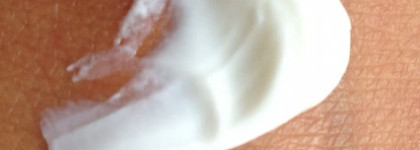 Пост о том, что дорогой - не значит лучший, или как иногда нас радуют дешевые кремы