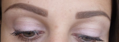 Мой верный товарищ пудровый карандаш для бровей  Givenchy Eyebrow Show # 1