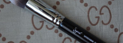 Две красотки Sigma Beauty Synthetic Kabuki F86 и  F88