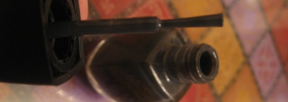 Chatte Noir N 048 ногти цвета мокрого асфальта