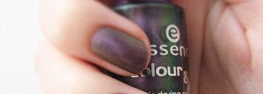 И снова о лаках. На этот раз Essence