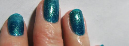 И снова о лаках. На этот раз Essence