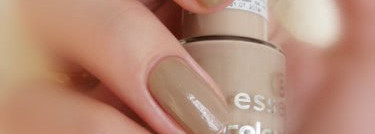 Сравнение нюдовых лаков (в основном Essence)