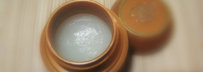 Бюджетные и бесцветные бальзамы для губ