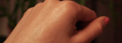 Сомнения по поводу минерального масла или рассуждения о La Roche-Posay Nutritic Emulsion 2.5% "Сверх легкая эмульсия" для сухой кожи