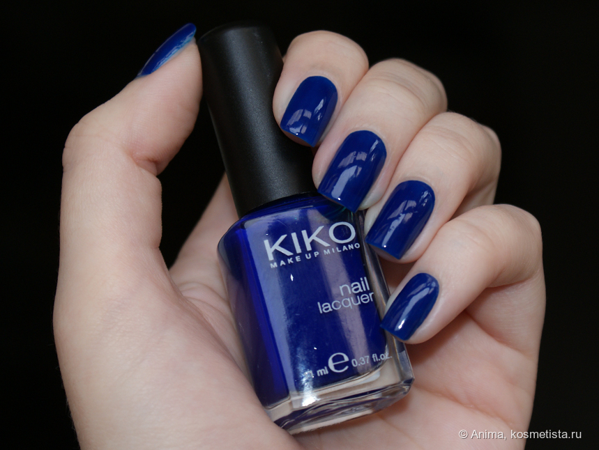 Kiko Milano Nail Lacquer 335 Ink Blue дневной свет + вспышка
