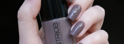 Палитра сентября с лаками OPI и Catrice