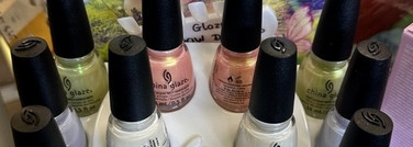 China Glaze Meadow Dreams Spring и Love & Kisses Valentines Day 2024 Collections