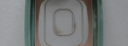 Clinique Almost Powder Makeup SPF 15 – Легкая компактная пудра СПФ 15