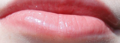 Estee Lauder Pure Color Gloss – Блеск для губ(Passion Fruit Shimmer)