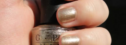 OPI Glitzerland-загадочный и противоречивый