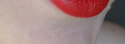 Мой маленький кусочек Рождества с помадой Dior Diorific long-wearing true color lipstick  (038 Diva)