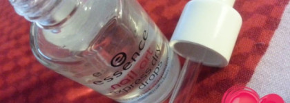 Помощник и Вредитель от Essence