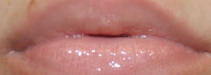 Губки бантиком или Clarins Eclat Minute Instant Light Natural Lip Perfector тон 03