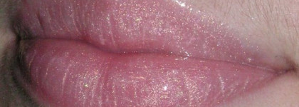 Estee Lauder high gloss.№14 amethyst, №10 rose, №11 blush, № 7 pearl, №, 13 berry
