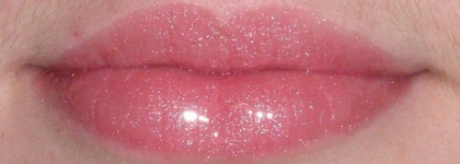 Estee Lauder high gloss.№14 amethyst, №10 rose, №11 blush, № 7 pearl, №, 13 berry